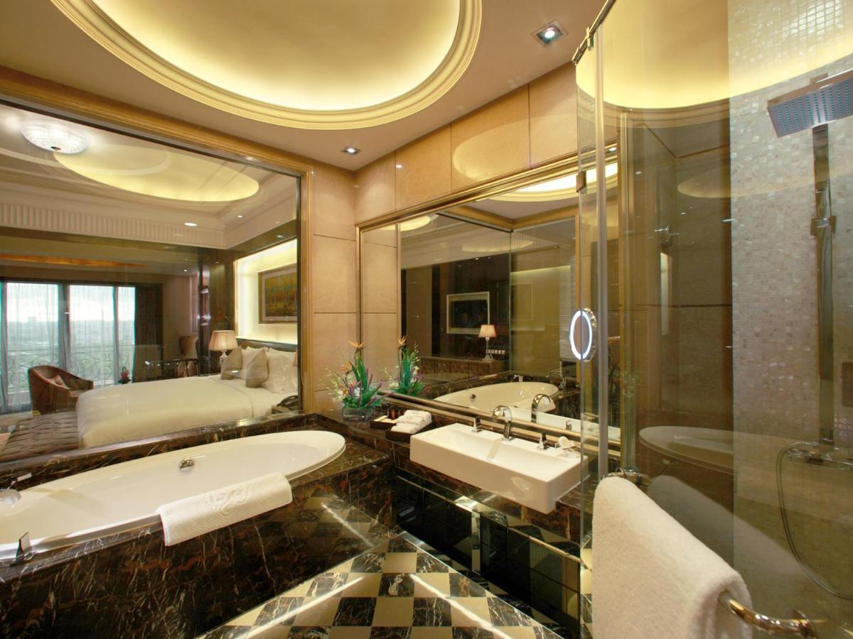 Chateau Star River Pudong Shanghai Eksteriør billede